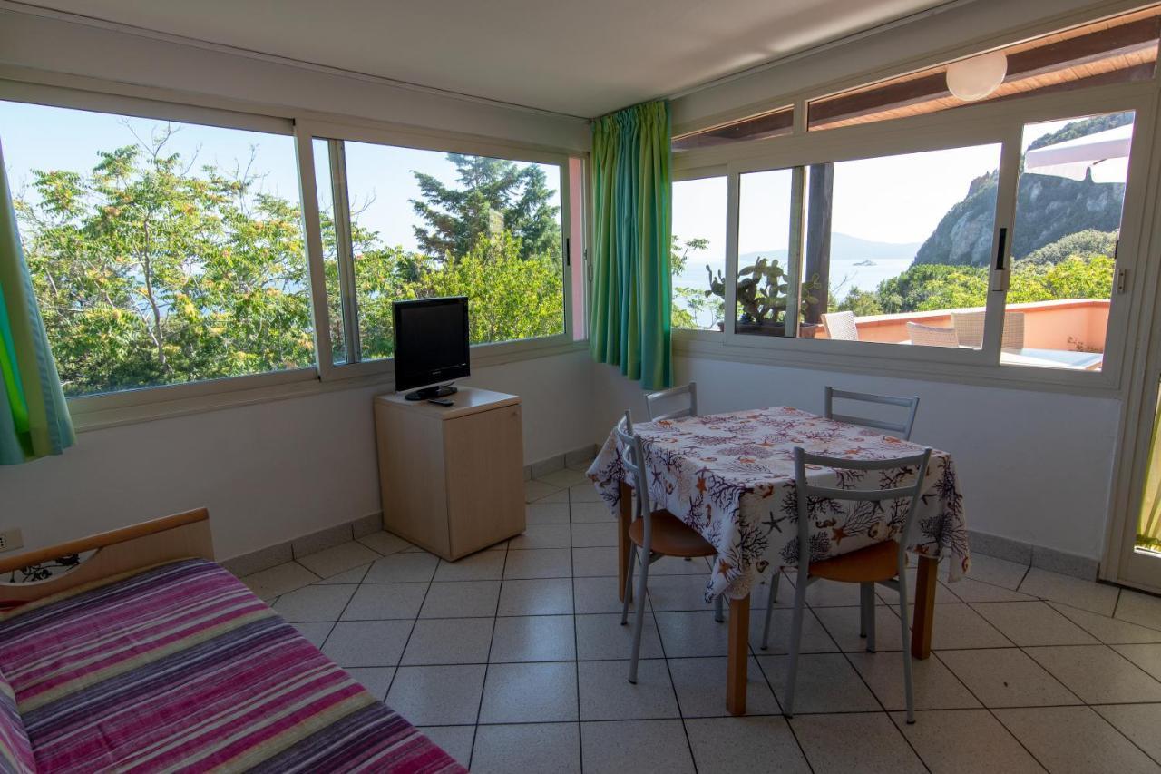 Appartamenti Seccione Portoferraio Bagian luar foto